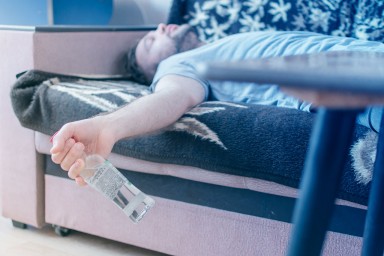 Вывод из запоя в Саргатском